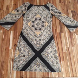 Women's Dress: size 4